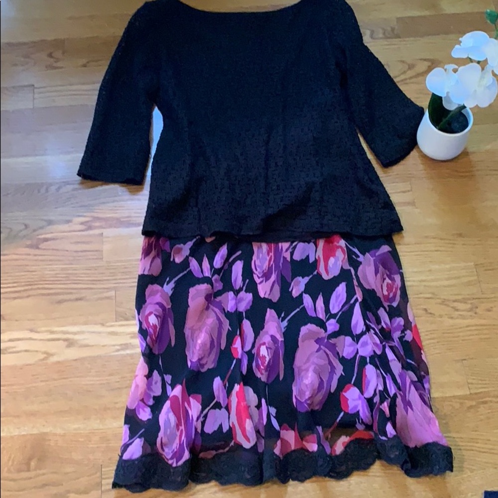 Betsey Johnson skirt size 8